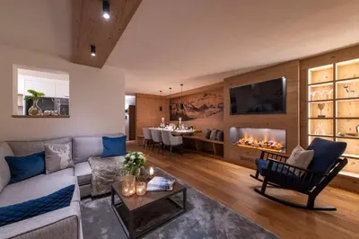 Ein Sitzbereich in der Unterkunft Brunnenhof Luxury Apartments