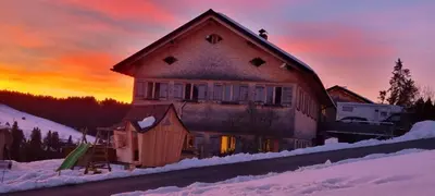 Blick auf den Sonnenuntergang/Sonnenaufgang von der Ferienwohnung aus oder aus der Nähe
