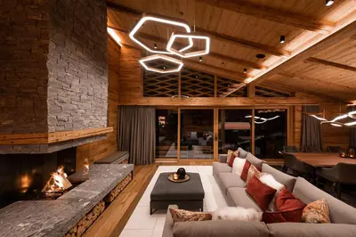 Ein Sitzbereich in der Unterkunft Arla Luxury Home