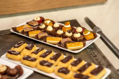 Essen im Hotel oder in der Nähe