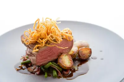 Essen im Hotel oder in der Nähe