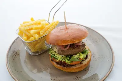 Essen im Hotel oder in der Nähe