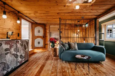 Ein Sitzbereich in der Unterkunft Bio-Hotel Oswalda-Hus