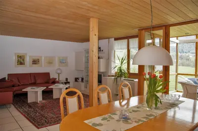 Ein Sitzbereich in der Unterkunft Haus Klebern, Egg - im Zentrum des Bregenzerwaldes