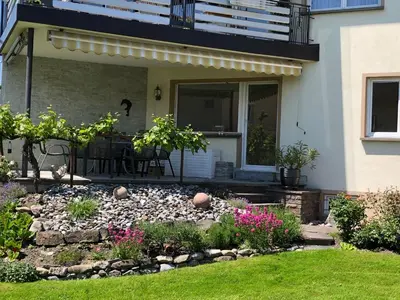 Ein Garten an der Unterkunft Ferienwohnung Beate