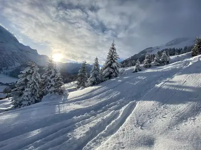 Lech Hostel im Winter