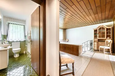 Ein Badezimmer in der Unterkunft Panoramavilla Bludenz by A-Appartments