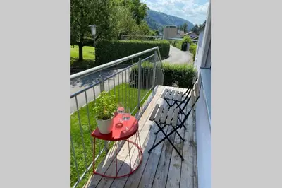 Ein allgemeiner Bergblick oder ein Berglick von der Ferienwohnung aus