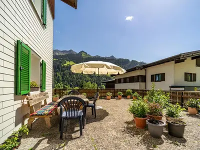 Ein allgemeiner Bergblick oder ein Berglick von der Ferienwohnung aus