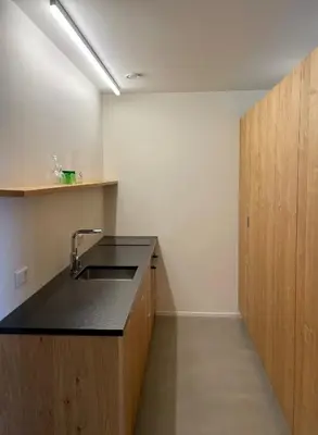 Küche/Küchenzeile in der Unterkunft Apartmenthaus Anna mit Self-Check-In und 24h Support