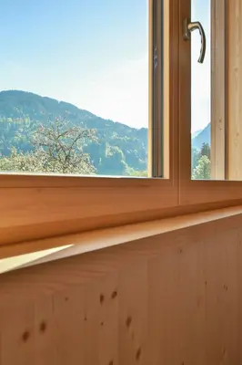 Ein allgemeiner Bergblick oder ein Berglick von der Ferienwohnung aus