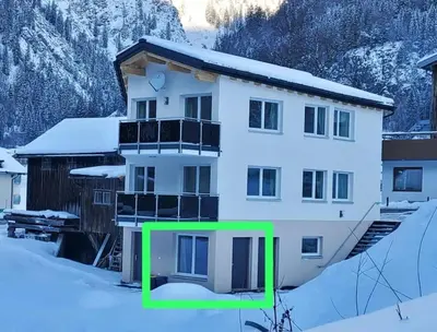 Das Gebäude in dem sich die Ferienwohnung befindet
