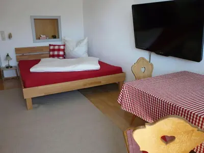 Ein Bett oder Betten in einem Zimmer der Unterkunft Kleine feine Wohnung in Toplage