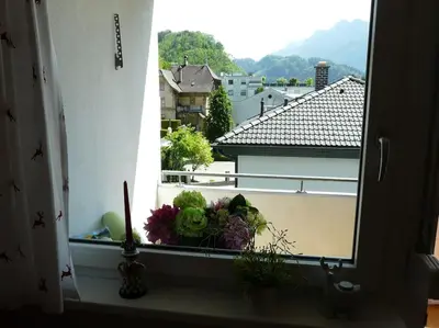 Ein allgemeiner Bergblick oder ein Berglick von der Ferienwohnung aus