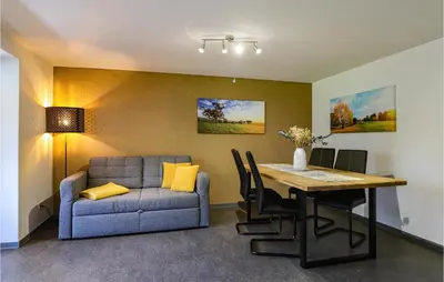 Ein Sitzbereich in der Unterkunft Ferienwohnung Sonntag