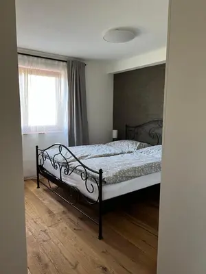 Ein Bett oder Betten in einem Zimmer der Unterkunft Kreiers Alp