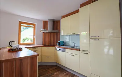 Küche/Küchenzeile in der Unterkunft Bezaubernde Ferienwohnung