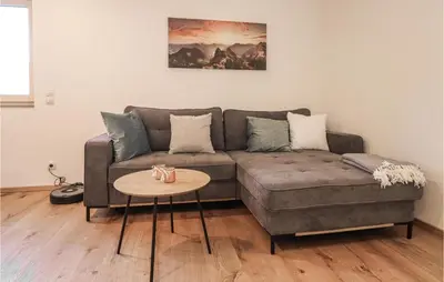 Ein Sitzbereich in der Unterkunft Ferienwohnung Mit Ausblick