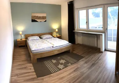 Ein Bett oder Betten in einem Zimmer der Unterkunft Walli Laterns - Ski und Bergvergnügen direkt vor der Haustür