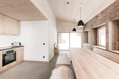 Küche/Küchenzeile in der Unterkunft Ferienhaus Schihütte Mellau
