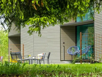 Ein Garten an der Unterkunft TINY 4 YOU - Ihre stilvollen TINY-Häuser am Bodensee
