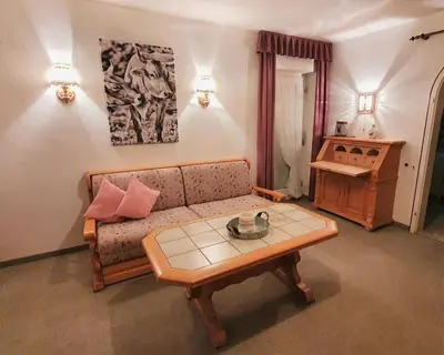Ein Sitzbereich in der Unterkunft Haus Bergliebe Kleinwalsertal