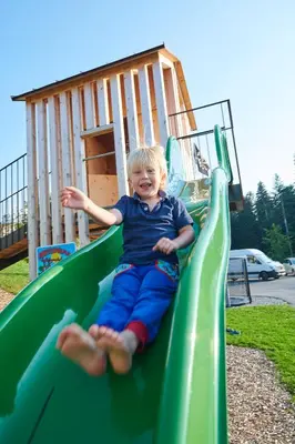 Kinder, die in der Unterkunft Bei FINK's übernachten